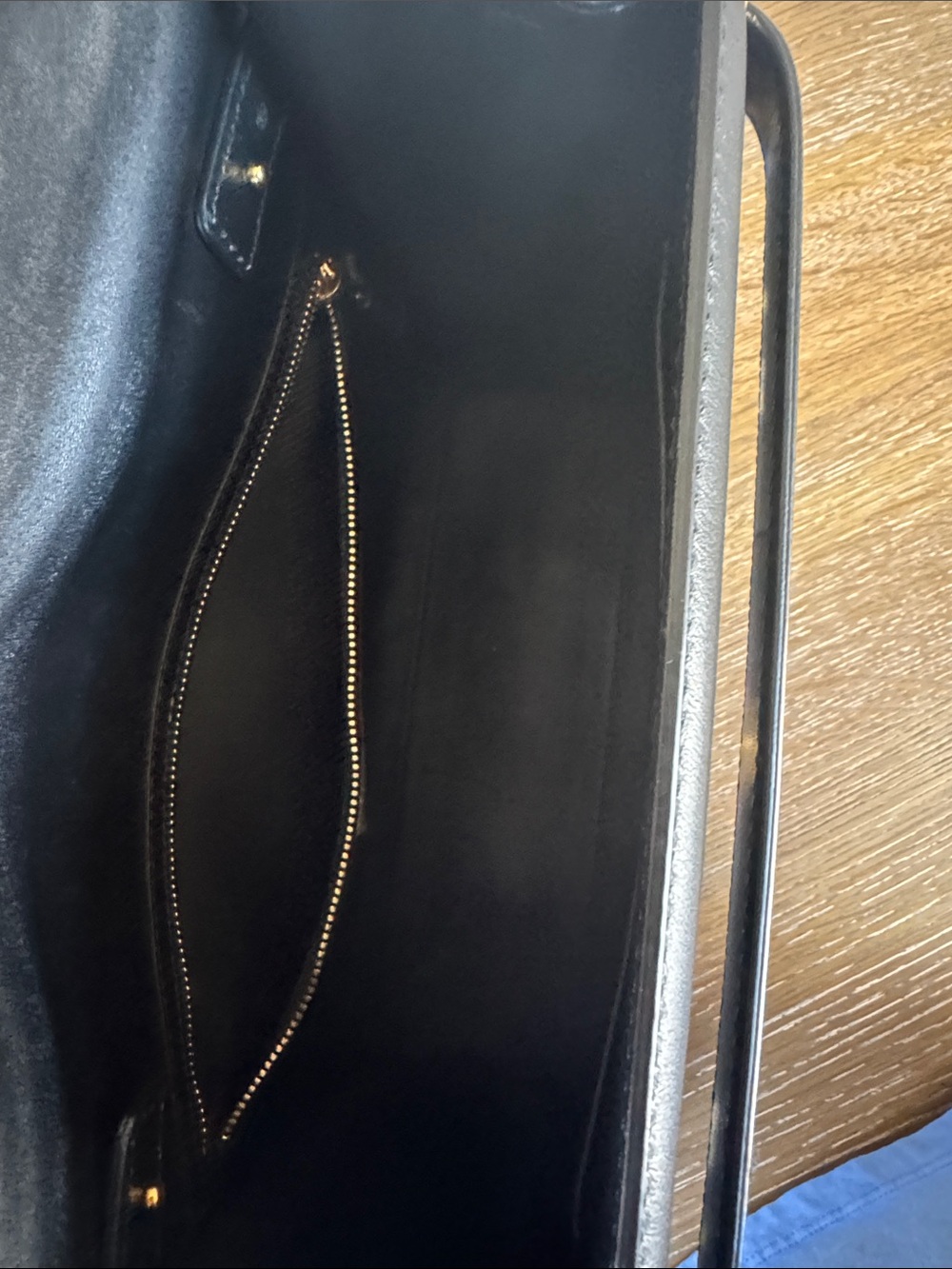 Runway Valentino Rockstud Butterfly Bag - Picture 14 of 17